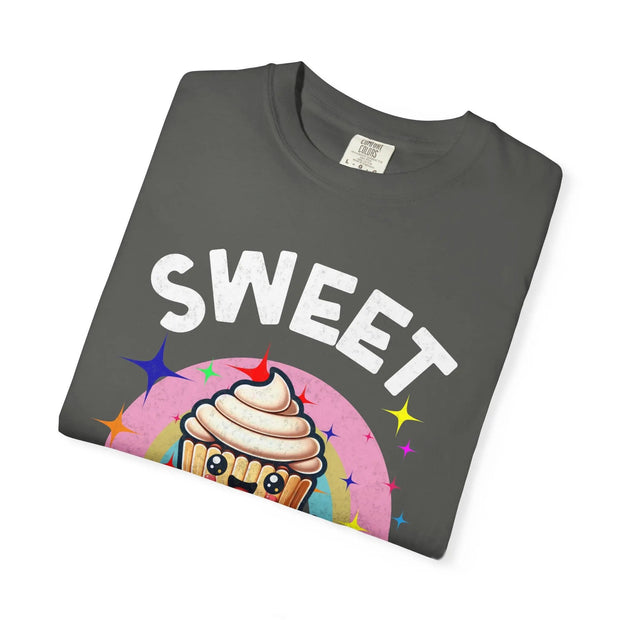 Sweet But Psycho Cupcake Comfort Colors Tee LavenderCeleste