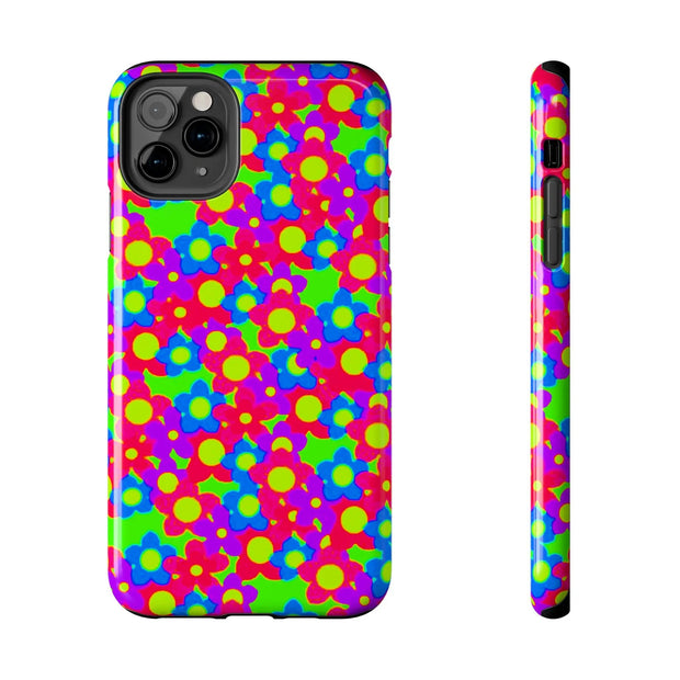 Retro Kawaii Bright Floral Pattern Tough Phone Case